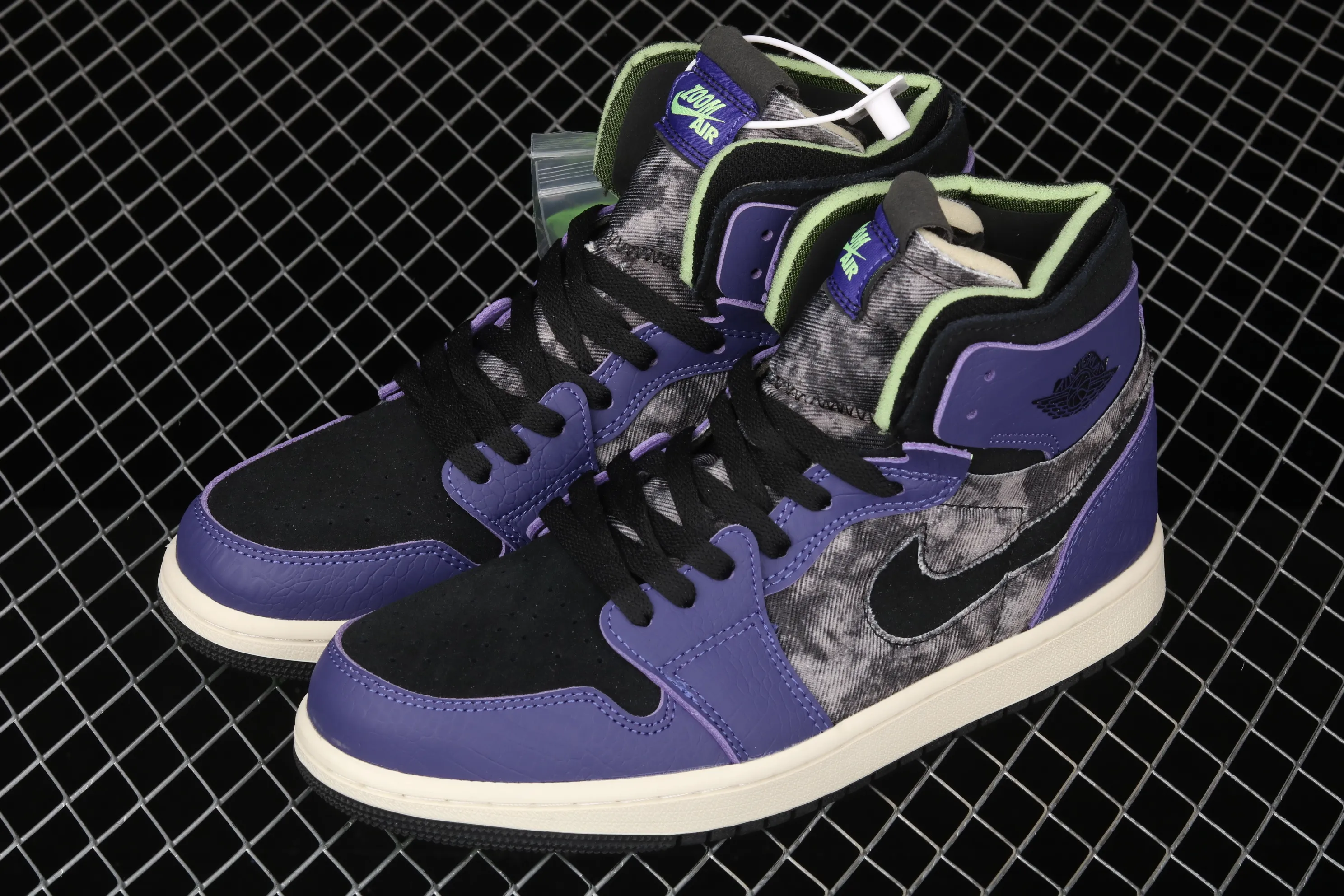 All categories Air Jordan Jordan series basketball shoes Air Jordan 1 High Air Jordan 1 Zoom CMFT "Bayou Boys" AJ1 Joe 1 "No. 1 Zion" water-dyed crocodile purple DC2133-500